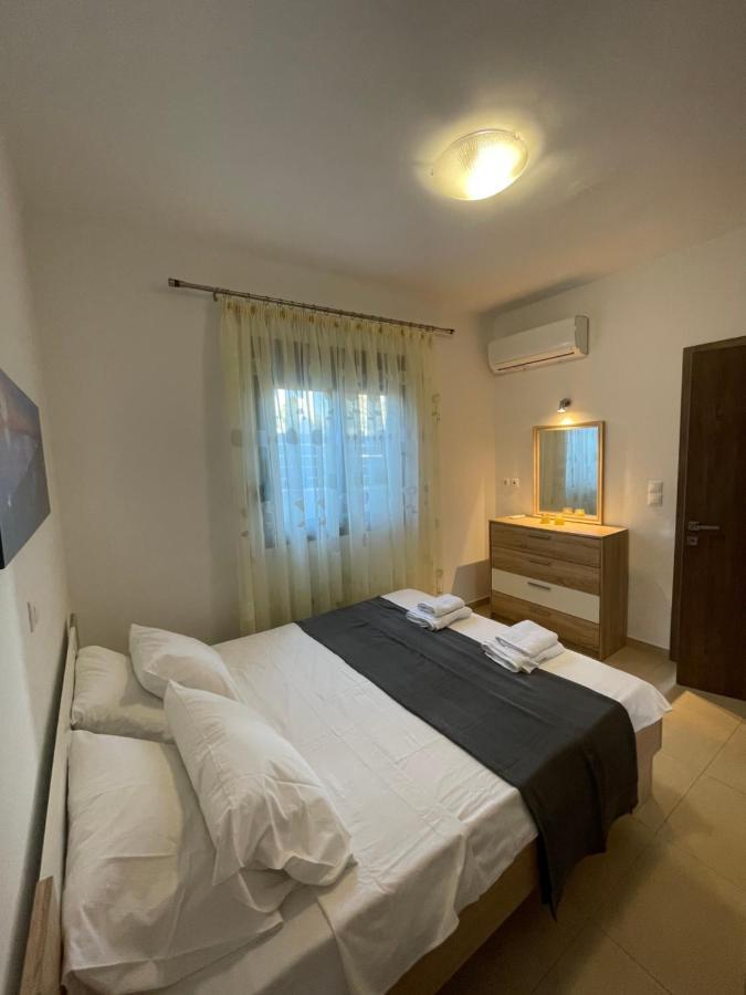 Elena Villa-Apartments Asklipiion Exterior photo